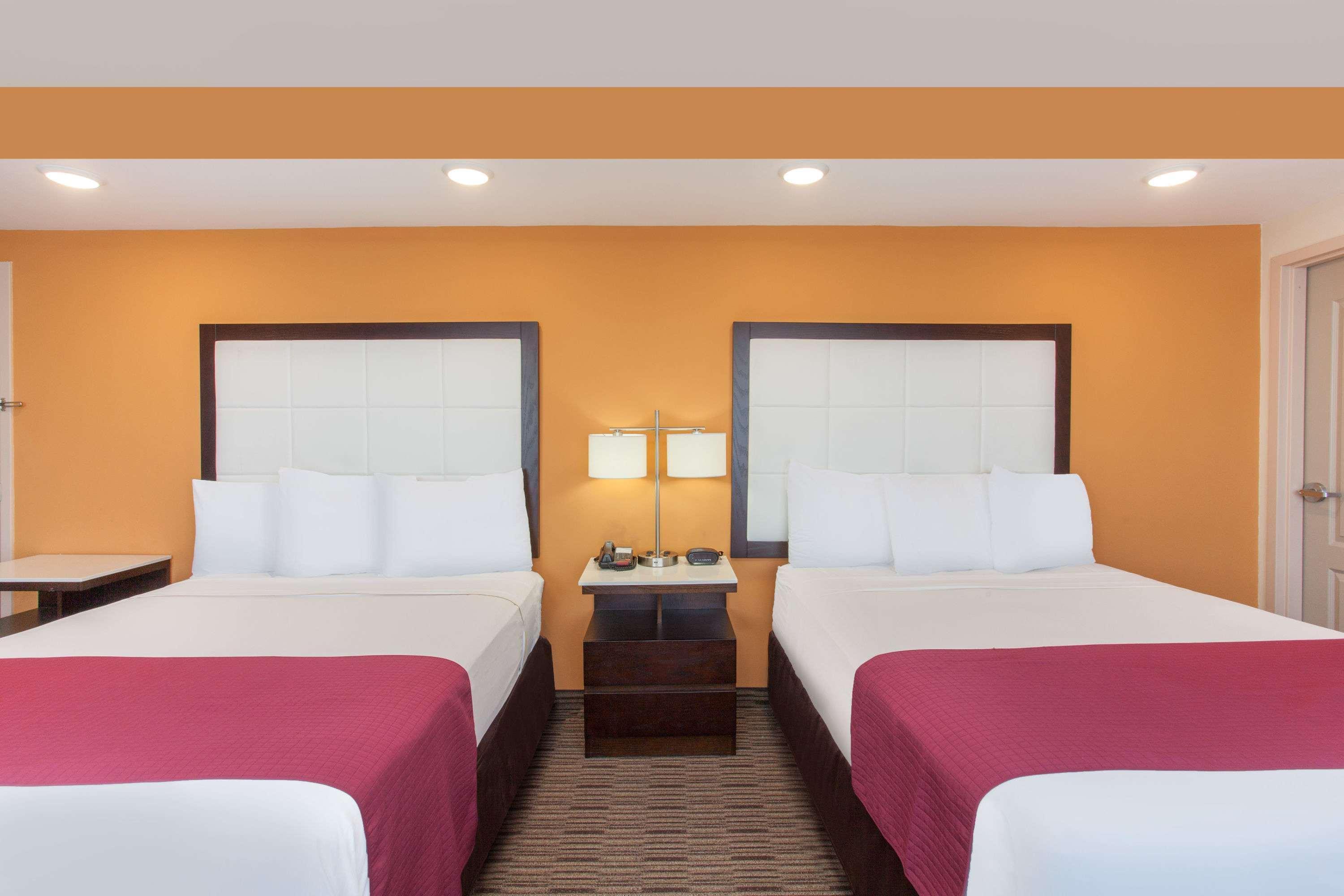 Ramada By Wyndham Culver City Los Angeles Zewnętrze zdjęcie