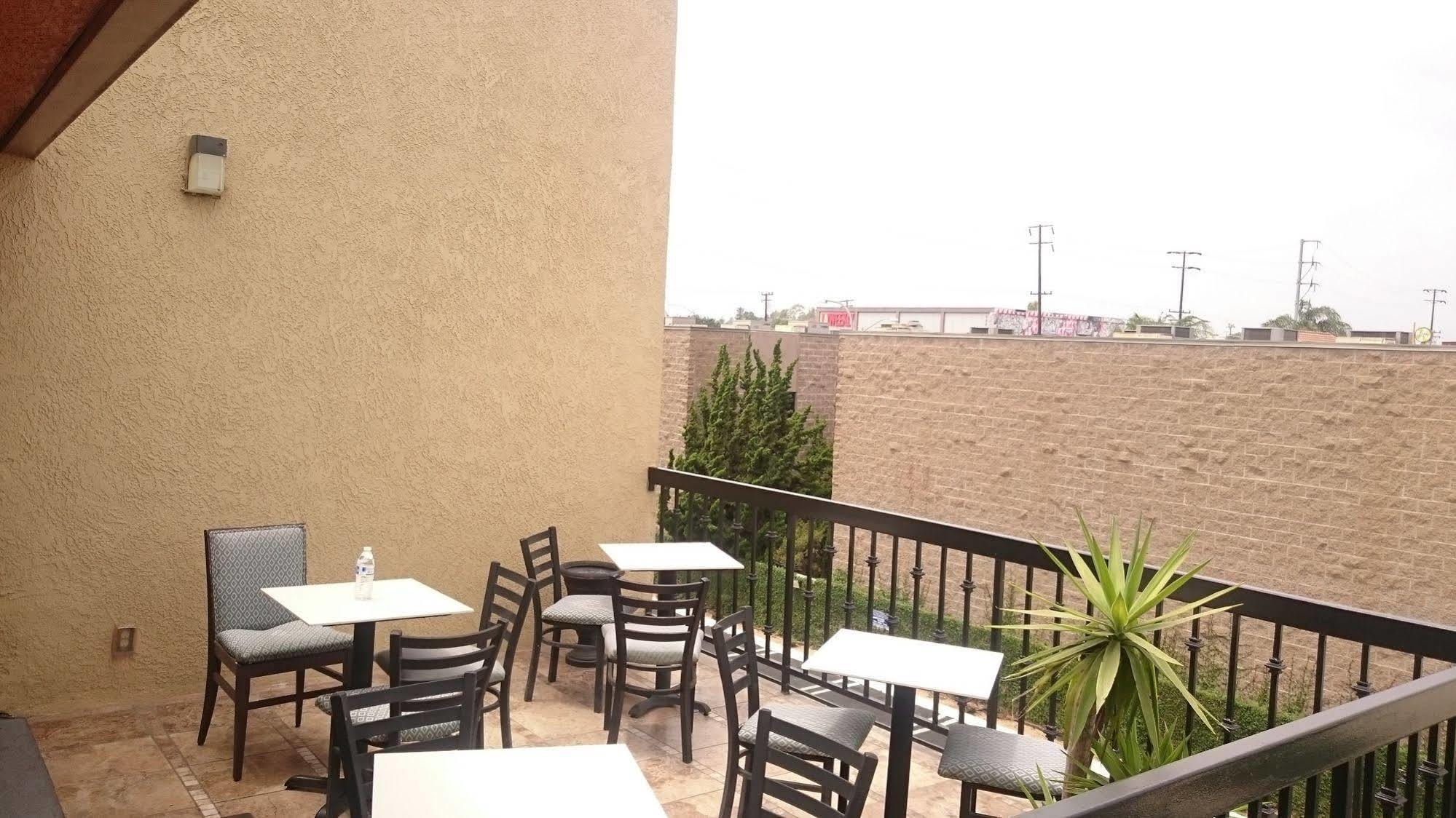 Ramada By Wyndham Culver City Los Angeles Zewnętrze zdjęcie